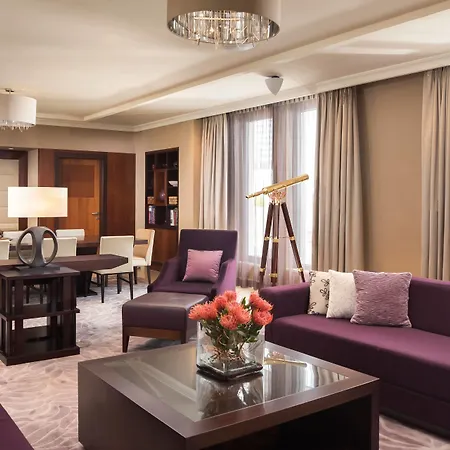 Hotell Sheraton 5*