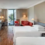 Готель Sheraton
